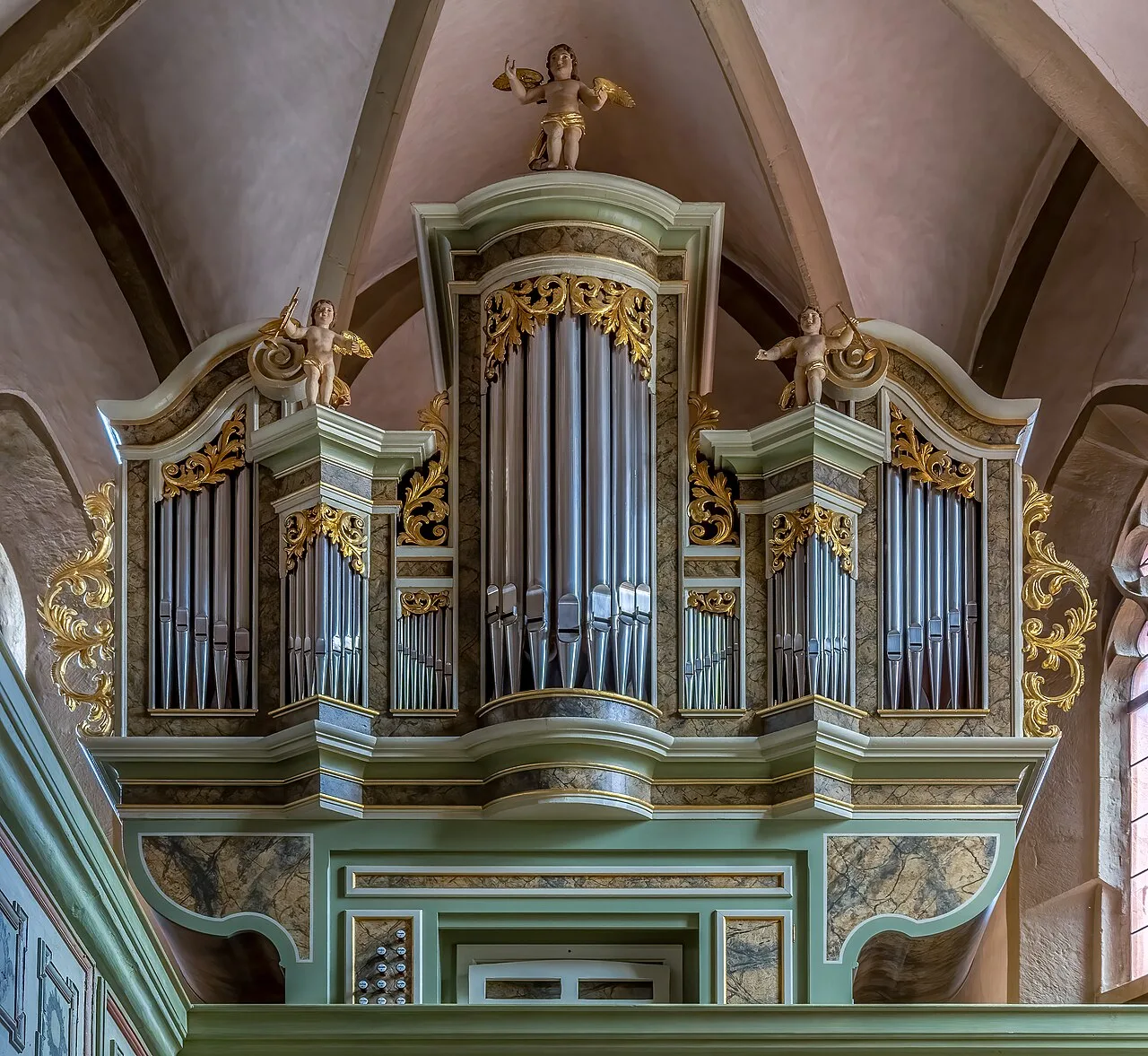 The Pipe organ